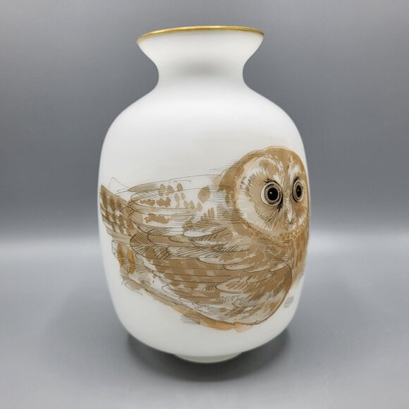 Vintage Enesco Satin Frosted White Glass Vase with Painted Owl 7.5" Tall - Picture 2 of 13